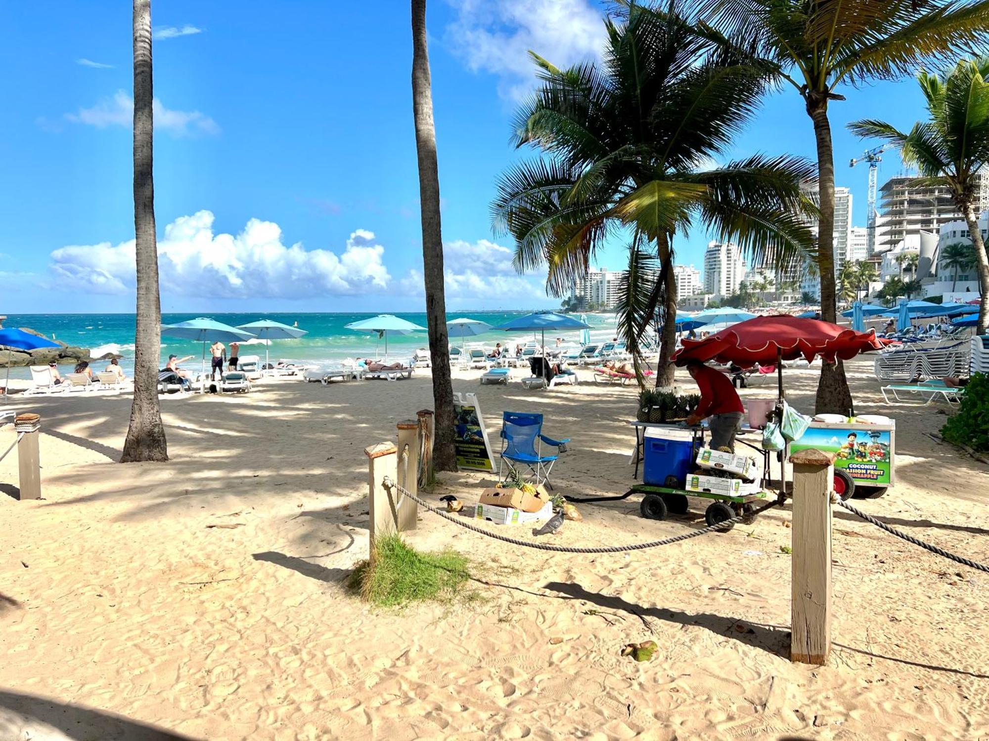 Condado Beachfront Tantra Apartment San Juan Buitenkant foto
